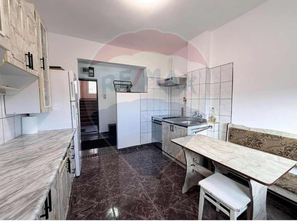 Apartament 2 camere-Inchiriere- zona Piața Vasile Aron, Sibiu