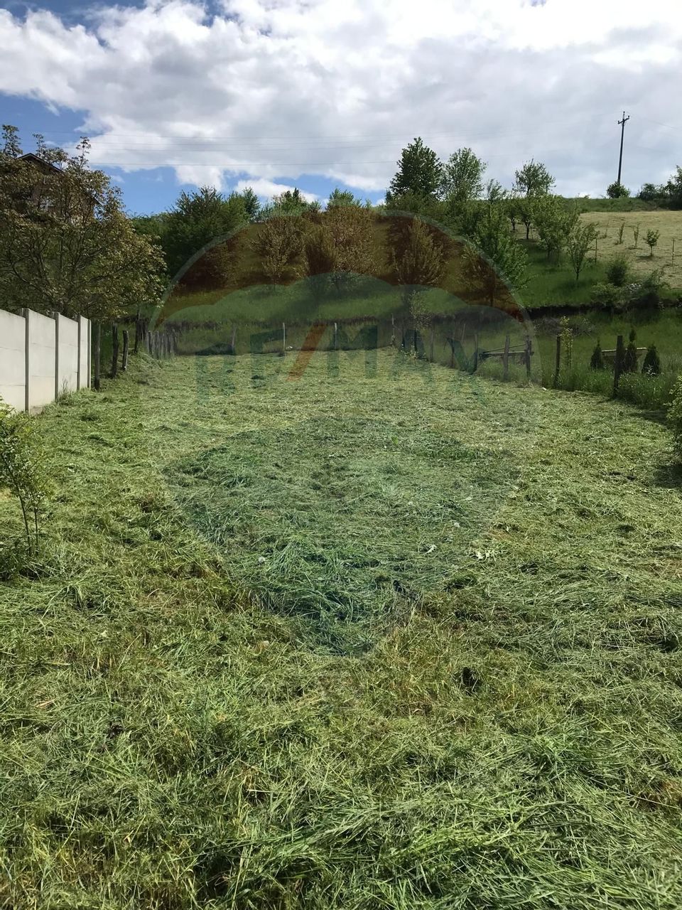 TEREN INTRAVILAN 500 MP DE VANZARE– SURA MARE JUD. SIBIU