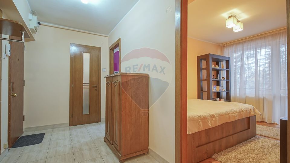 REZERVAT! 3 CAMERE RENOVAT CU BALCON | CENTRUL CIVIC | VICTORIEI 10