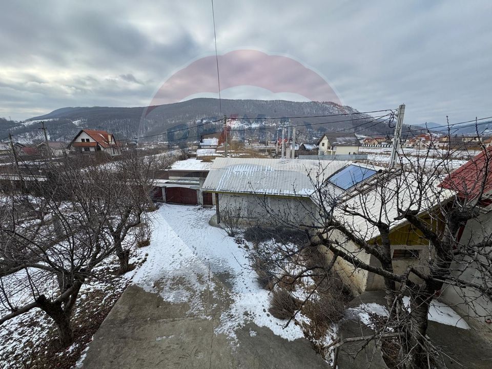 6 room House / Villa for sale, Darmanesti area