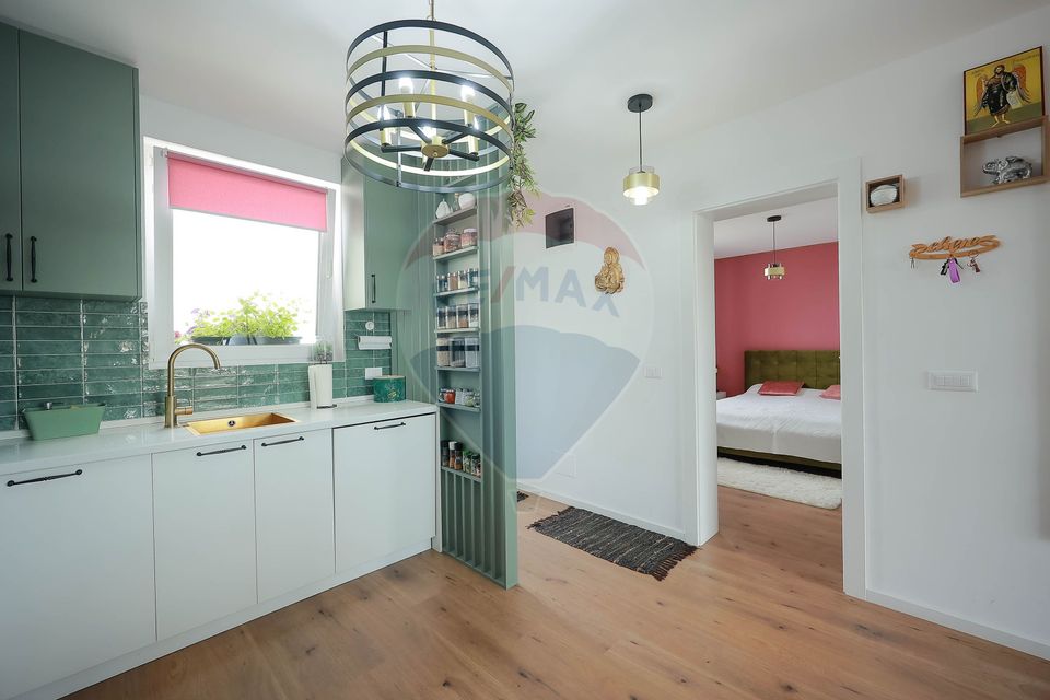 Casă cu 4 camere de vânzare - Ready to Move, în Nojorid