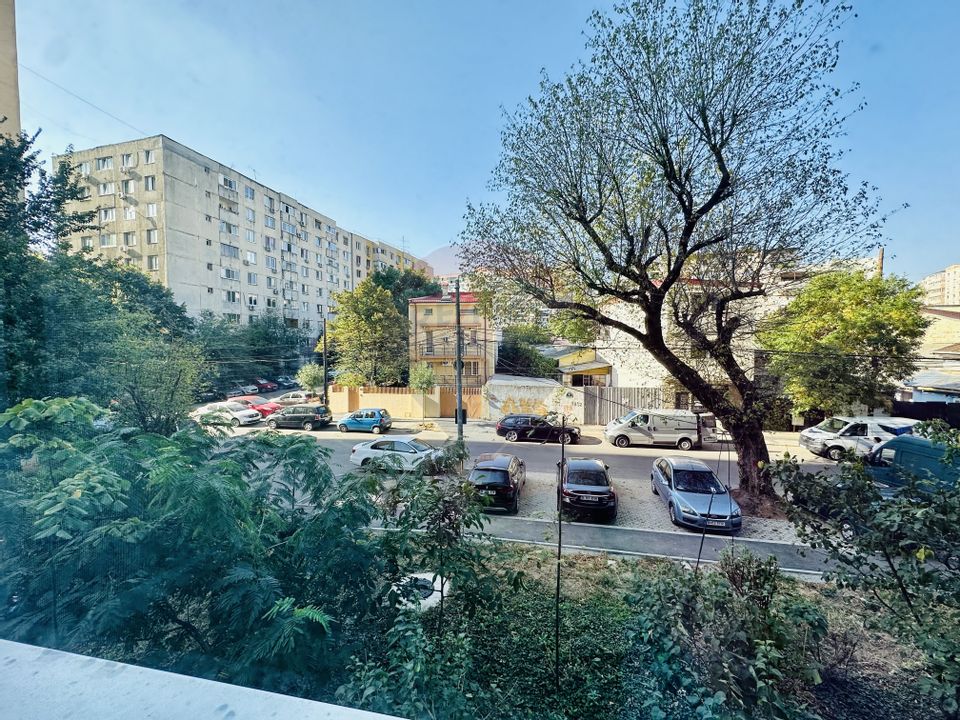 De vanzare | Apartament 3 camere mobilat, loc parcare ADP | P Iancului