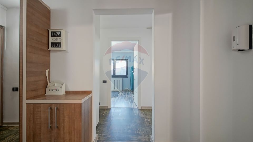 Comision 0 %! Apartament cu 4 camere de vânzare! Movilei