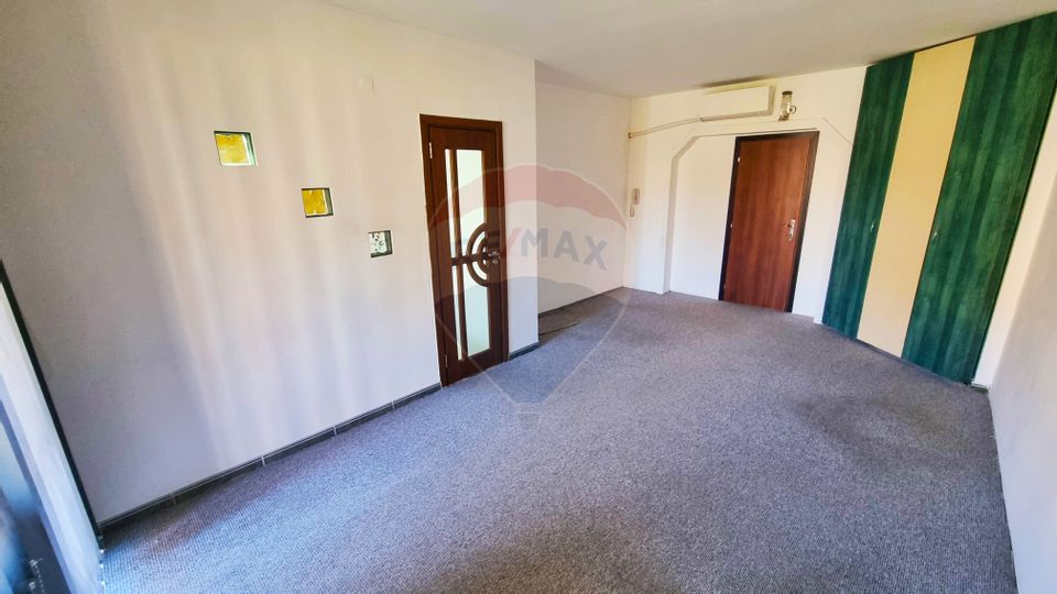 Spațiu comercial central, 45 mp