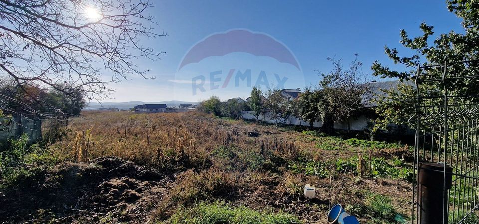 Land 3,100sqm Lilieci / Strada Hotarului