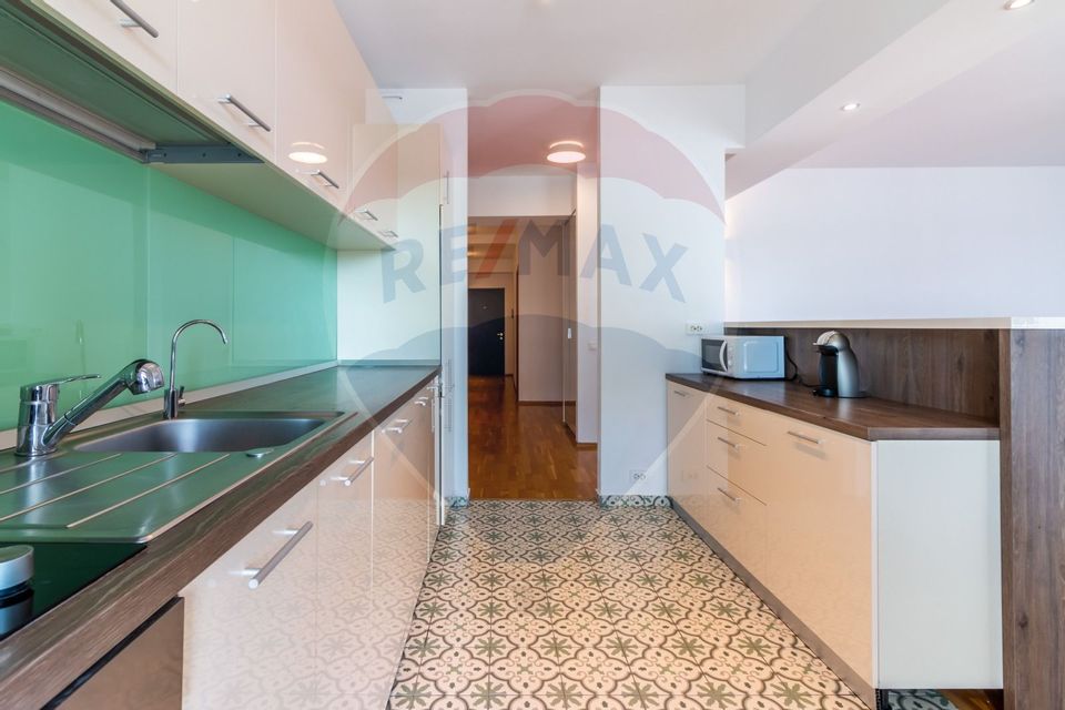 Apartament 3 camere de închiriat în Pipera, loc parcare, terasa 95mp