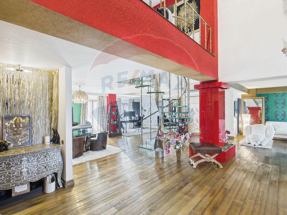 PENTHOUSE CU TERASA PANORAMICA SI PISCINA ACOPERITA