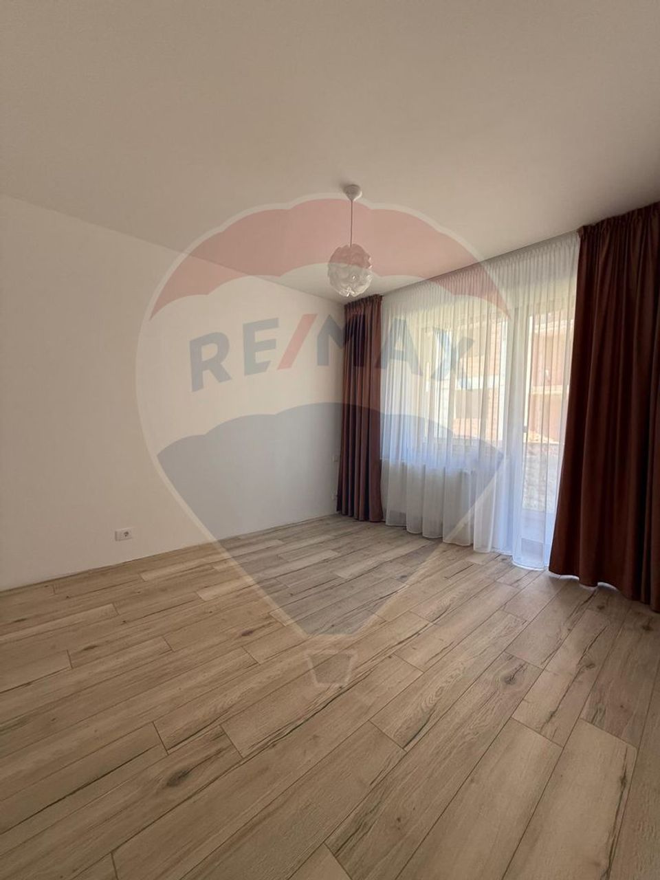 Apartament cu 3 camere de vânzare - bloc nou BURDUJENI