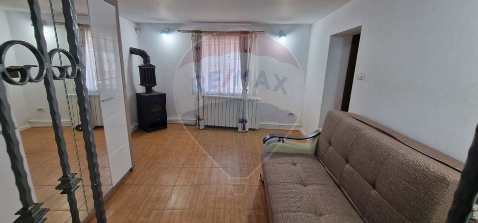 4 room House / Villa for sale, Central area