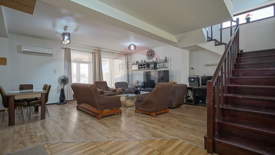 4 room House / Villa for sale, Sud area