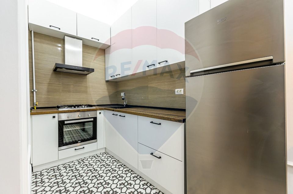 Apartament spațios cu 2 camere, prima închiriere, Ultracentral Arad