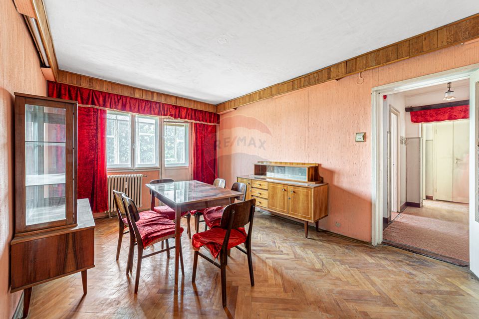 4 room Apartment for sale, Aurel Vlaicu area