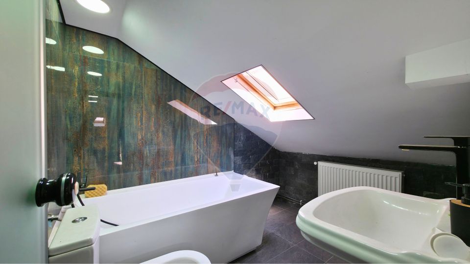 7 room House / Villa for sale, Giulesti area