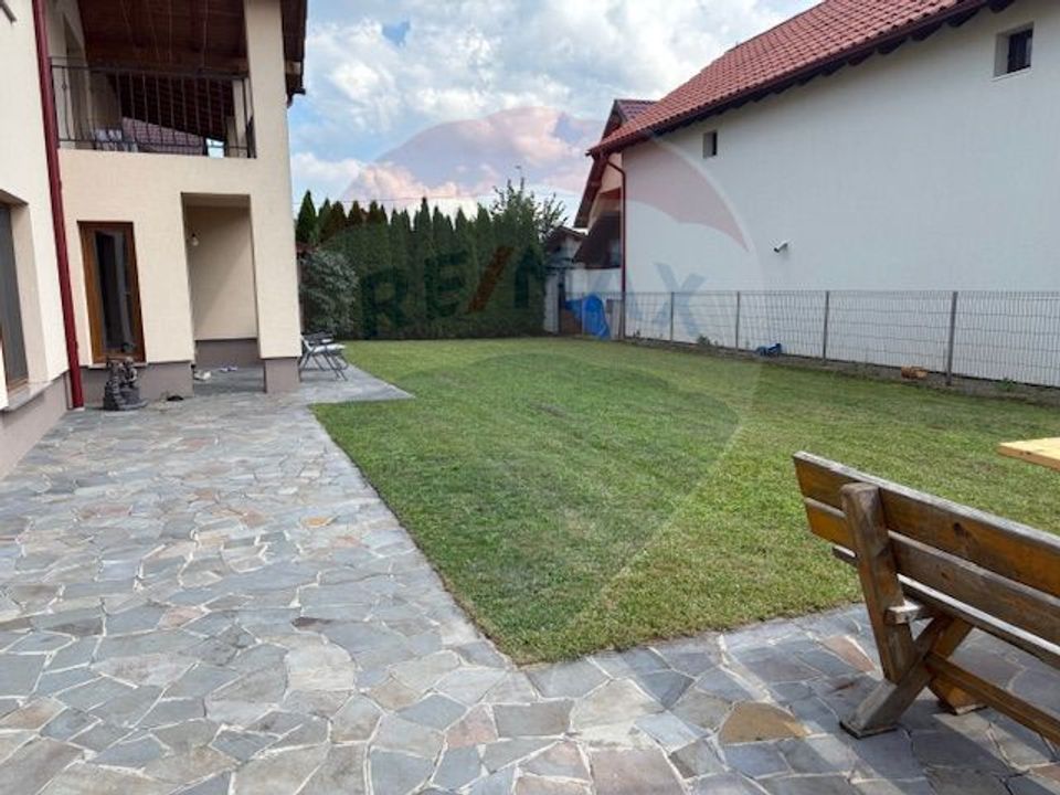 5 room House / Villa for sale