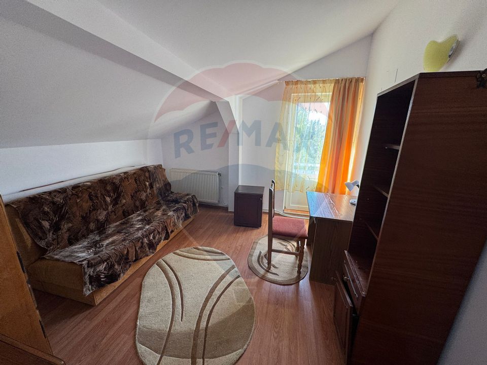 Casă / Vilă cu 5 camere de închiriat în zona Calea Romanului