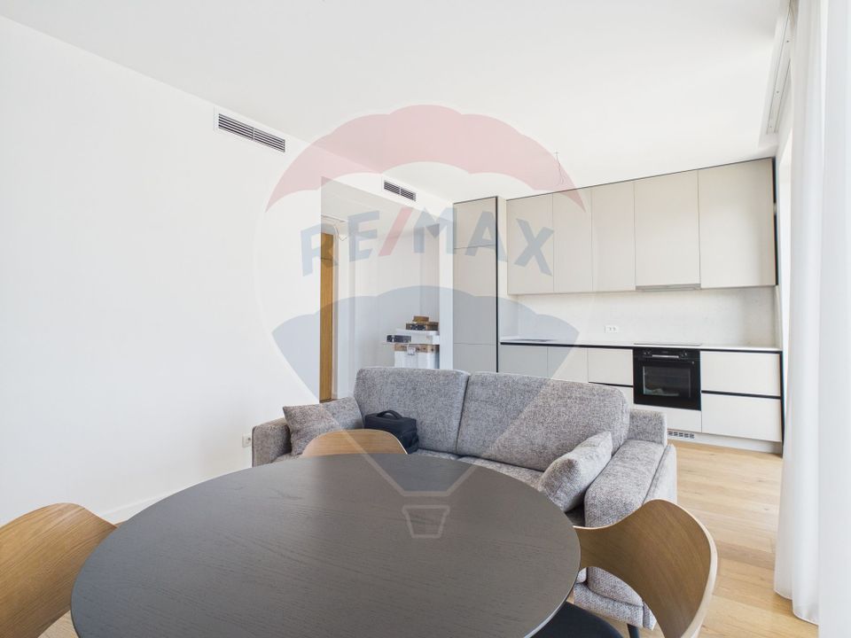 Bright apartment, 2 rooms, parking included, Amber Forest vat included