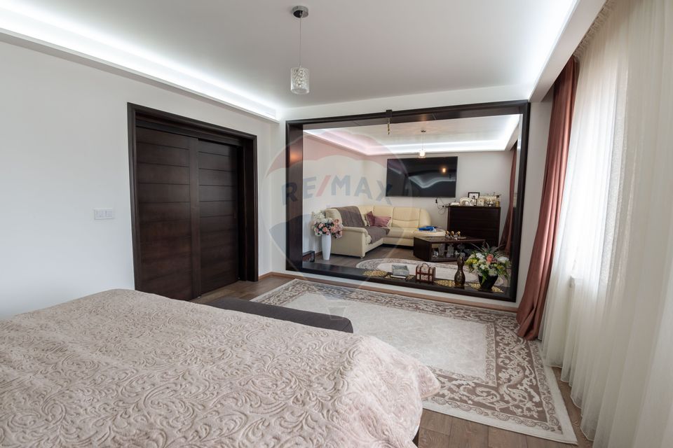 4 room Apartment for sale, Central area