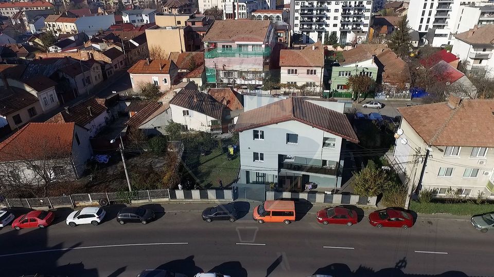 12 room House / Villa for sale, Semicentral area