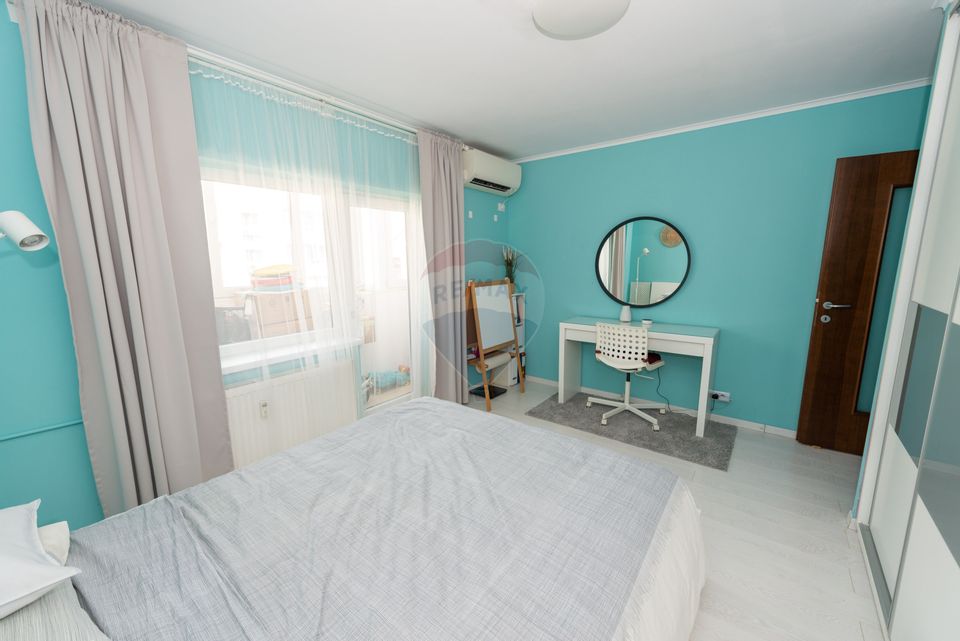 Apartament 3 camere de vanzare Timpuri Noi, Loc parcare ADP si Boxa