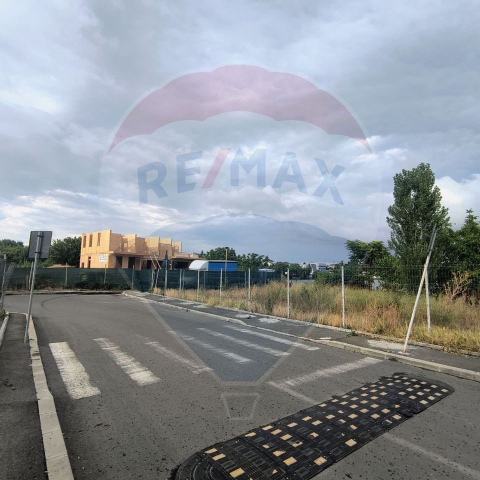 Teren cu deschidere lacul Colentina zona Doamna Ghica Fundeni