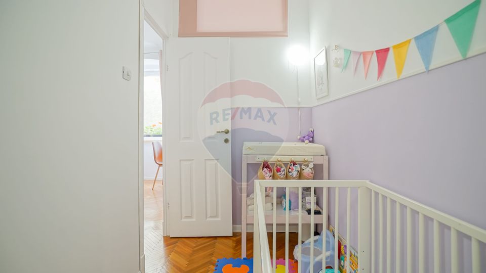 REZERVAT! Apartament renovat, modern, în inima Centrului Istoric