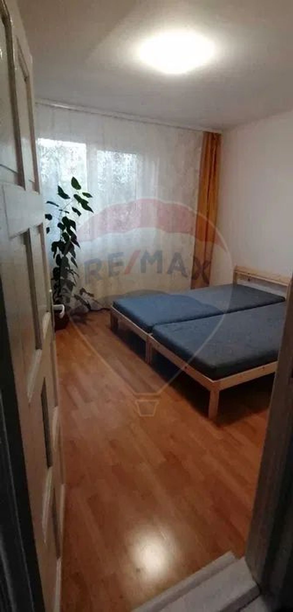 Inchiriere Apartament 4 camere in Vila