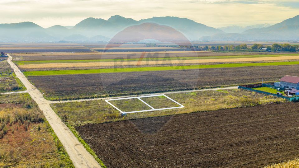 Land 650sqm Sacele / Strada Mercur