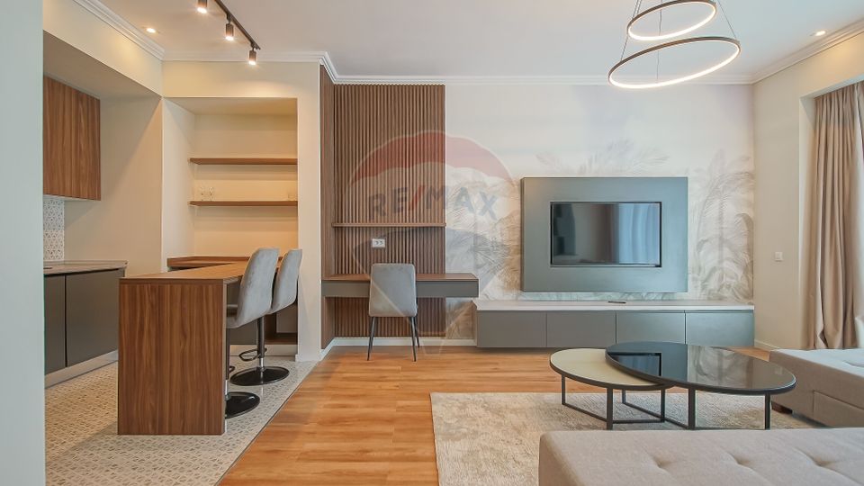 2 Camere Premium ONE66 | Vedere Tâmpa | Comision 0%