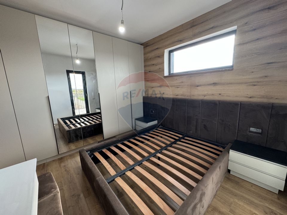 Apartament nr 4/nr 15 cu curte, pompă căldură, piscină încălzită