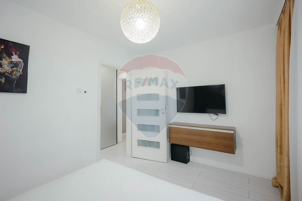 Apartament modern de vânzare cu 4 Camere, zona Cazaban