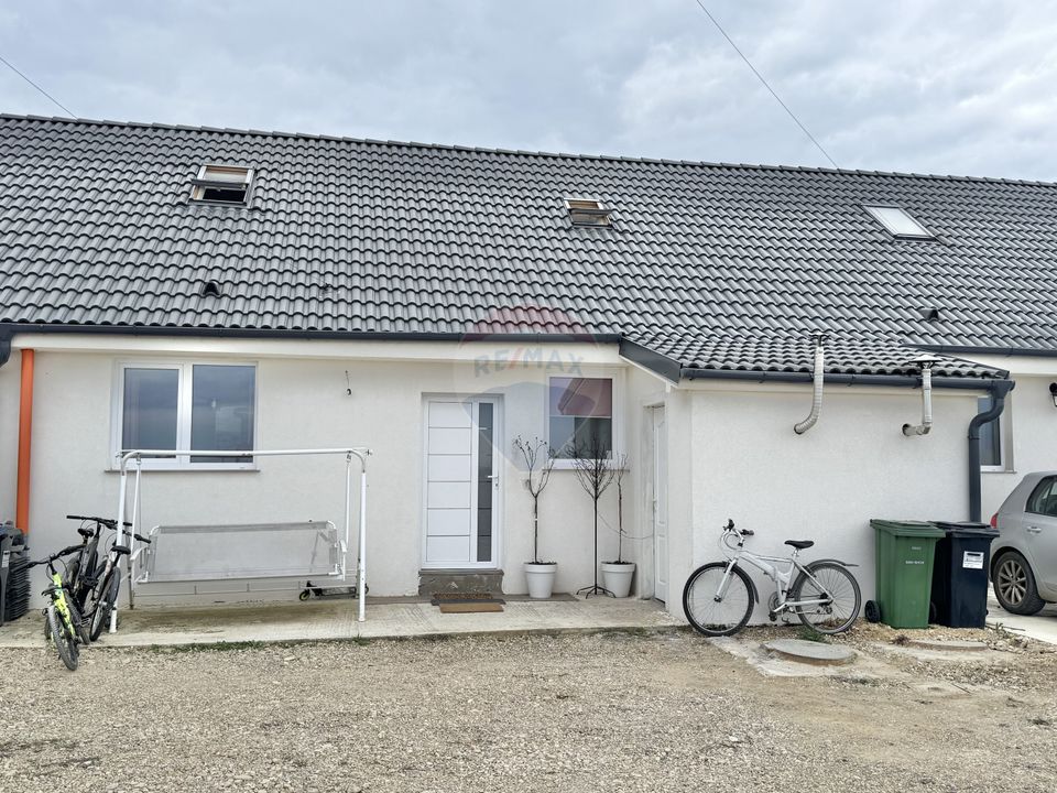 4 room House / Villa for sale