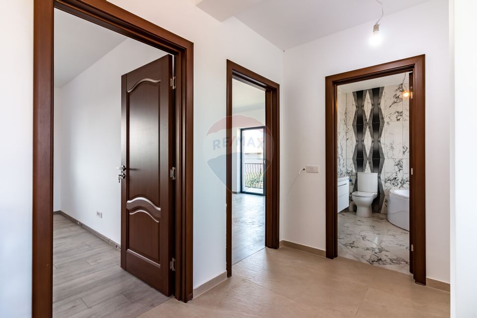 Vanzare Casa 4 camere cu terasa, stil mediteranean|Domnesti Teghes