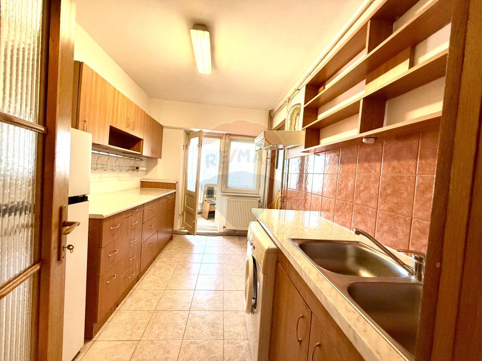 3 room Apartment for sale, 9 Mai area