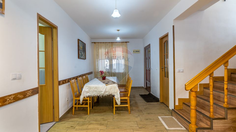 5 room House / Villa for sale