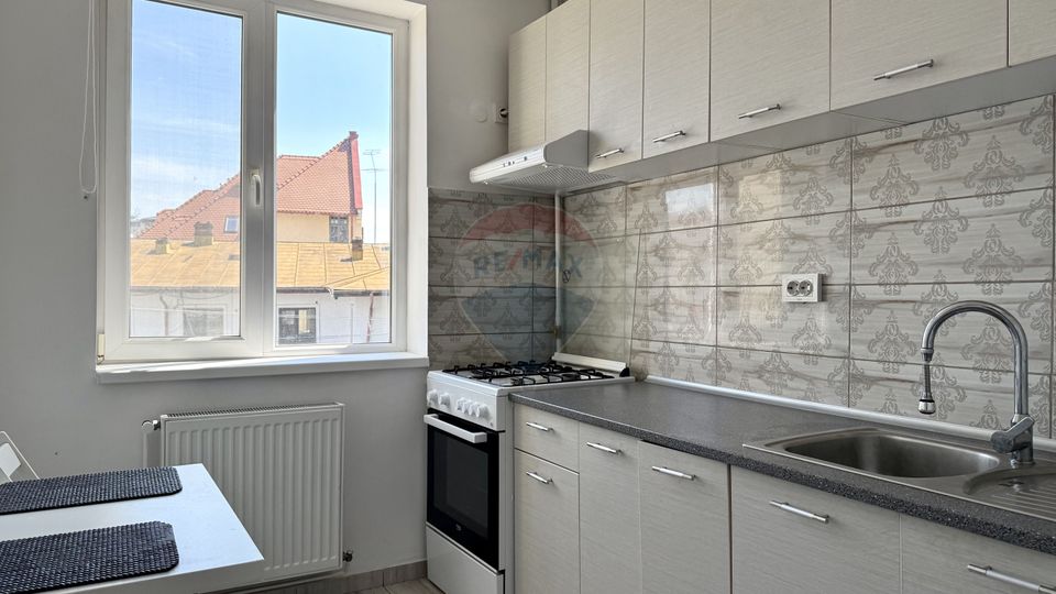 Apartament cu 2 camere de închiriat în centrul Ploieștiului