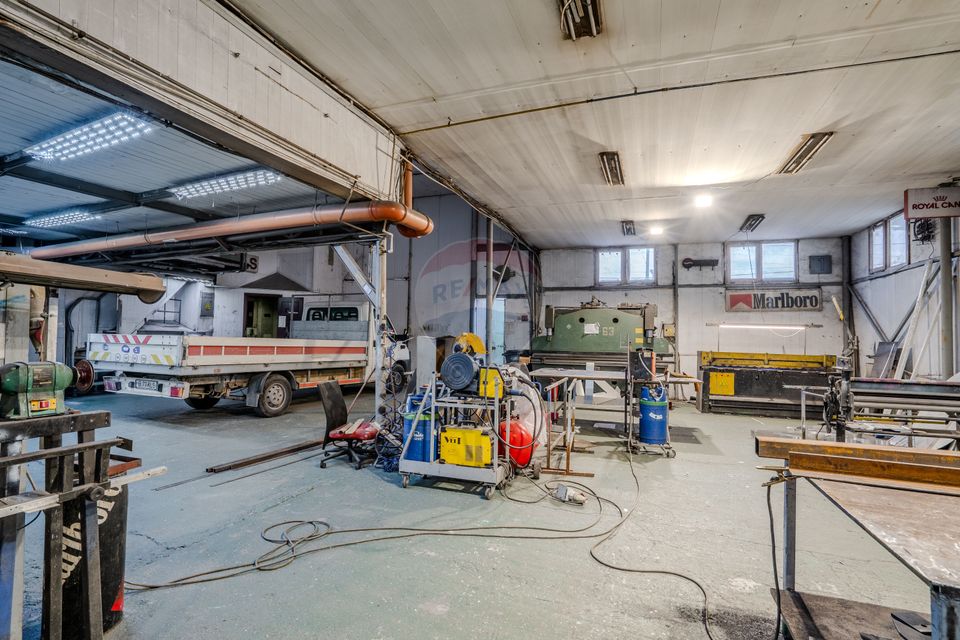 For sale Production hall 1,100 sqm + offices 356 sqm + land 1,200 sqm