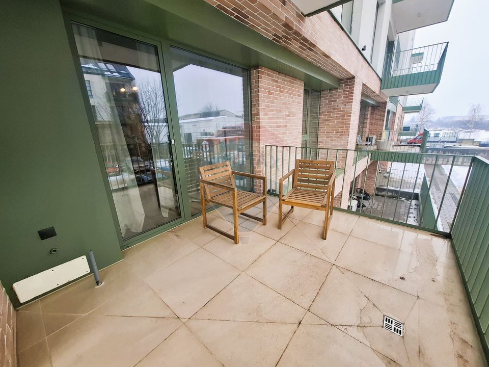 Apartament 3 camere de închiriat – The Lake Home | Prima închiriere