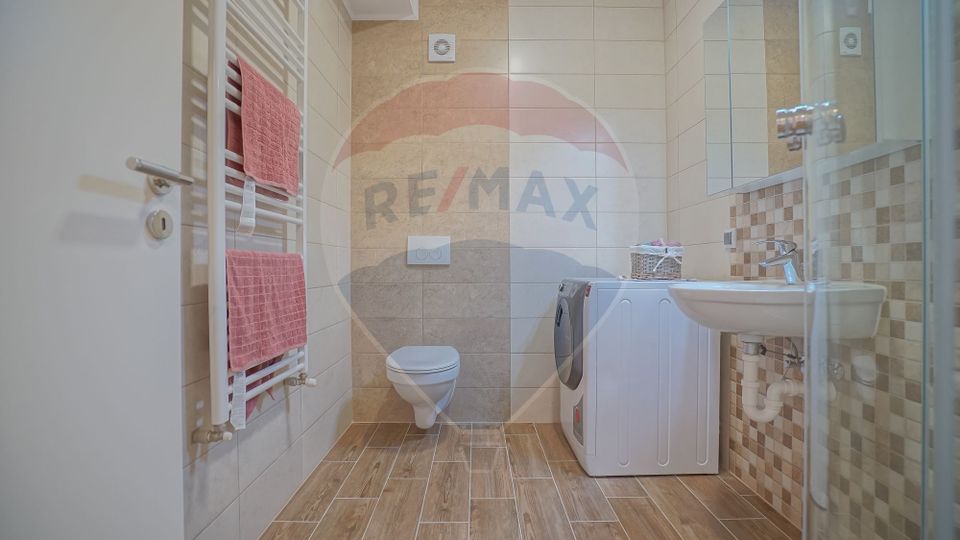3 room Apartment for rent, Tractorul area