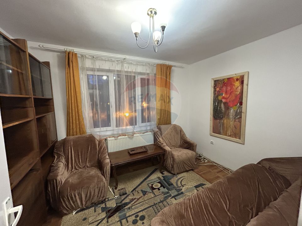 Apartament et. 1 cu 3 camere de închiriat str. V. Babes zona TBC