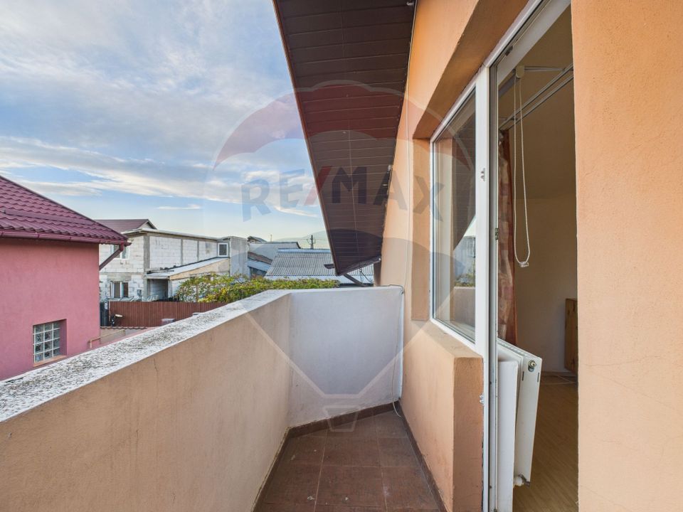 6 room House / Villa for sale, Est area