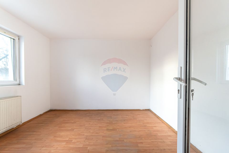 Casă de vânzare | 5 camere | Teren 1,100 mp | STUPINI | COMISION 0% |