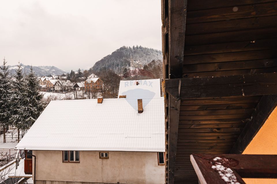 VILA “THE VARDO”, PREDELUT | 8 CAMERE DUBLE PREMIUM LANGA PADURE