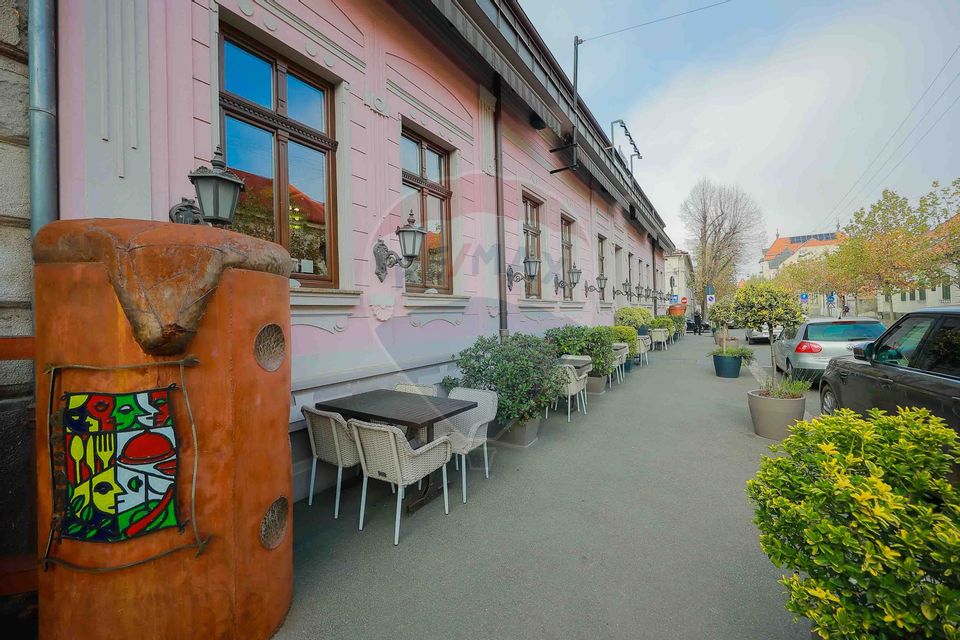 De vânzare - Proprietate premium în zona istorică a Oradiei
