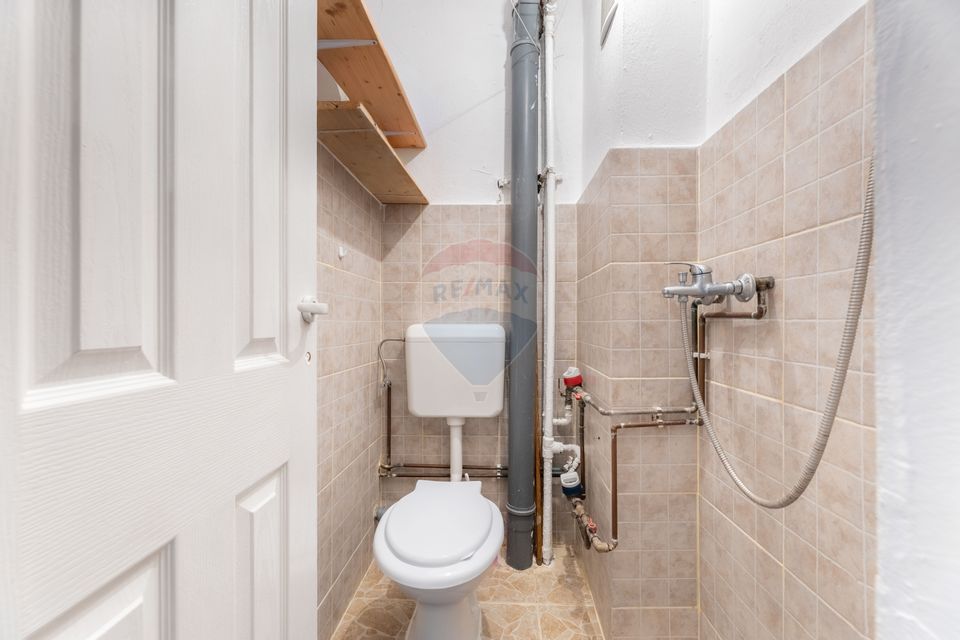 Garsonieră renovată, complet mobilată, zonă centrală – Calea Romanilor