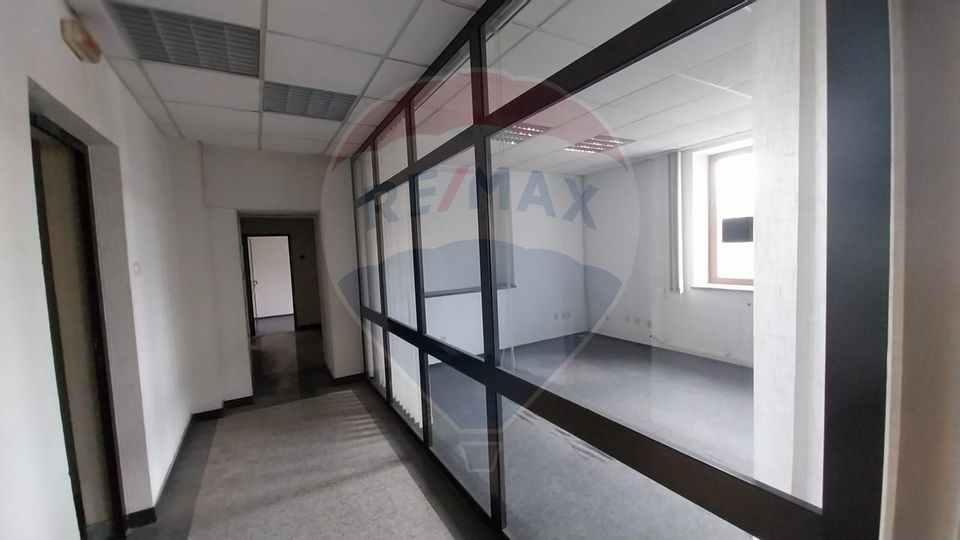 806sq.m Office Space for rent, P-ta Ovidiu area