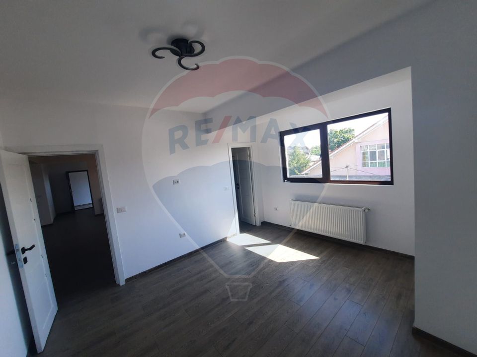 Apartamente noi 3 camere (cel mai mic pret/mp + parcare gratuita)