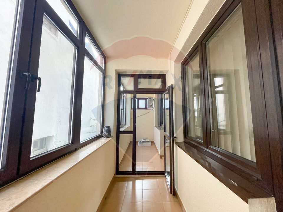 Apartament cu 2 camere de închiriat în zona Domenii