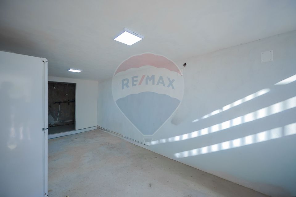 Casă cu 4 camere de vânzare în  zona Dealuri Oradea