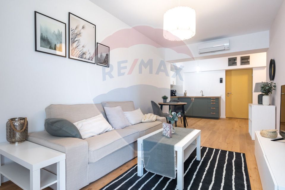 2 room Apartment for rent, Aviatiei area