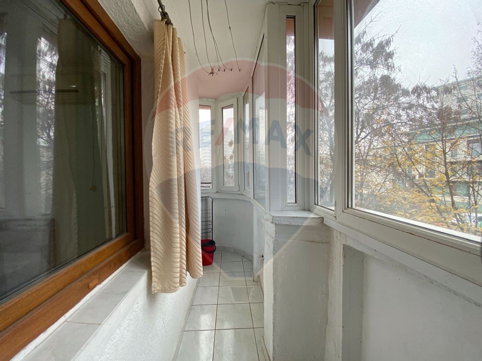 De inchiriat garsoniera în zona Vitan Mall